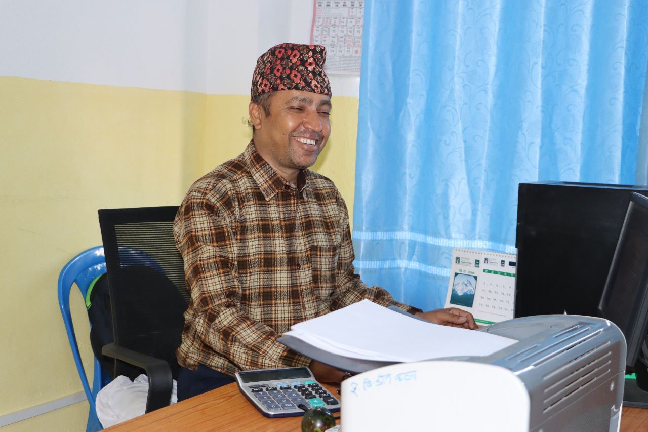 Employee Bishnu Tiwari2